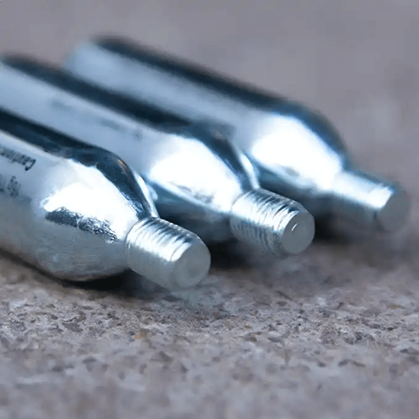 CO₂ Cylinder Capacity Explained:Usage Counts, Temperature Effects & Real-World Performance Guide