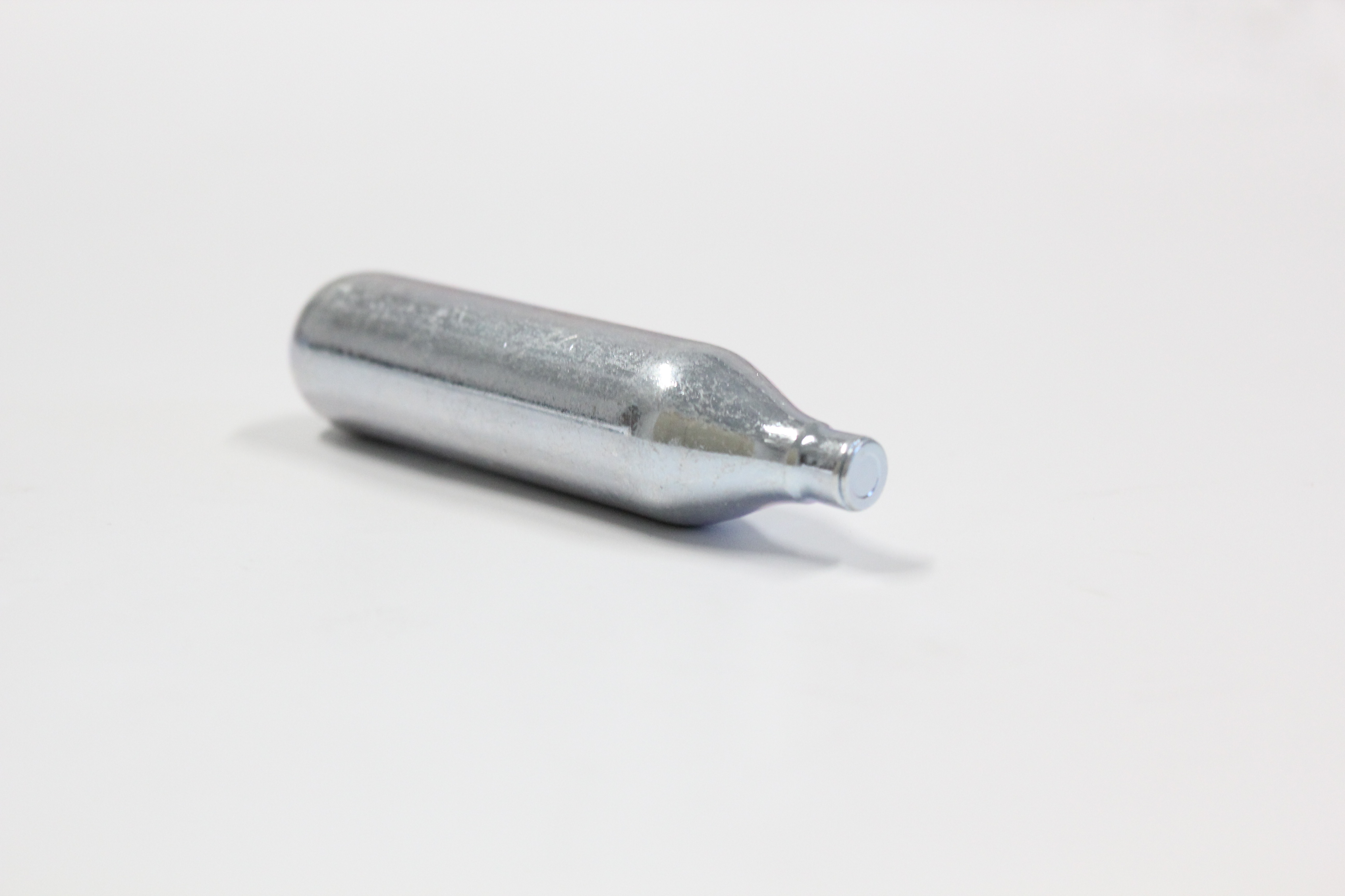 Details About 12g Carbon Dioxide Cylinders！